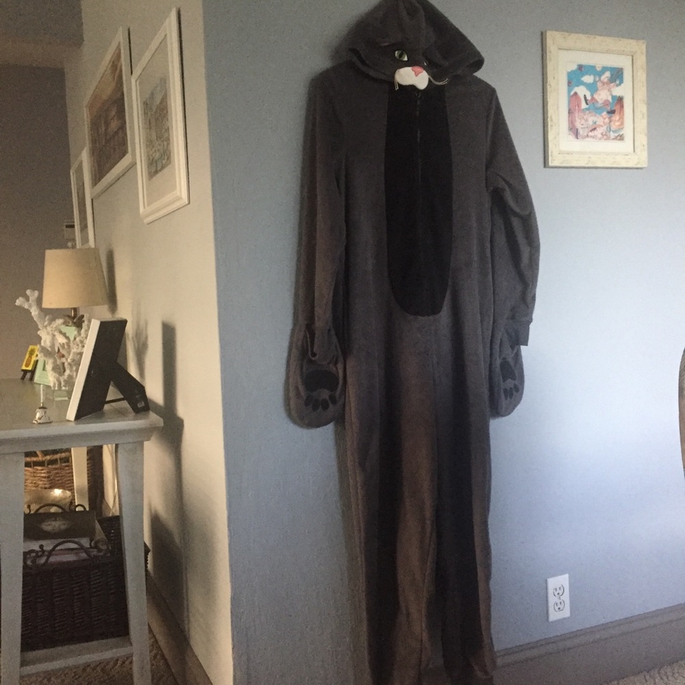 Xilaration fleece cat adult sleepwear
